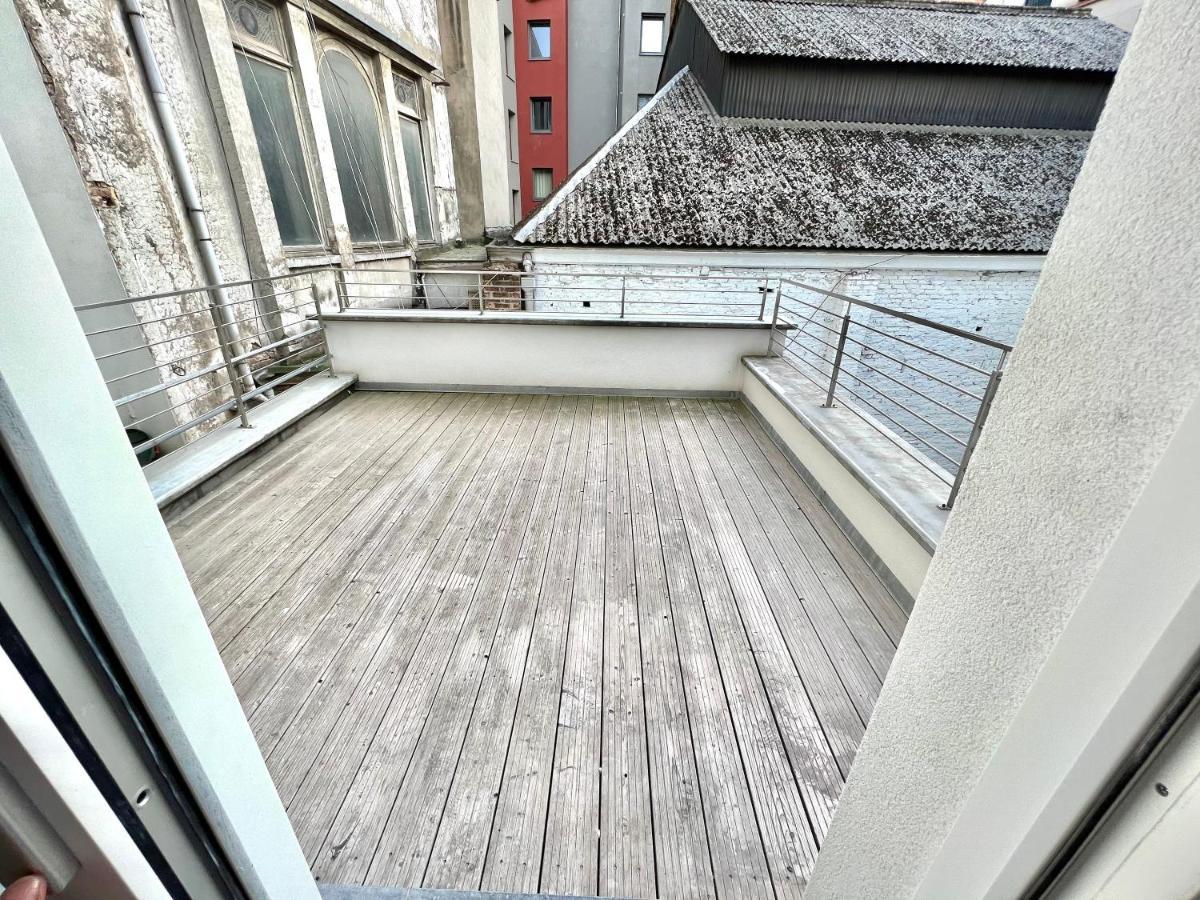 Luxury Brand New Apartment ブリュッセル エクステリア 写真